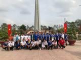 Đoàn viên thanh niên DLA tham gia dọn vệ sinh nghĩa trang liệt sĩ