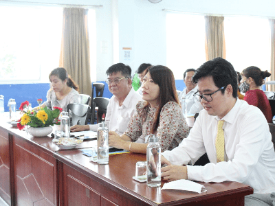 Hội thảo Mô hình dự báo thời kỳ tăng trưởng và sản lượng thanh long nghịch mùa tỉnh Long An