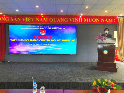 Tập huấn chuyên đề chuyển đổi số trong giáo dục đại học