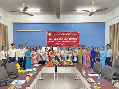 Trường DLA: bảo vệ luận văn thạc sĩ chuyên ngành Tài chính Ngân hàng