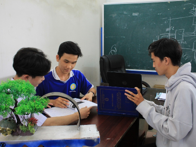 Đoàn trường DLA – “Người bạn” đồng hành hỗ trợ sinh viên nghiên cứu khoa học