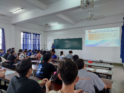 Đoàn trường DLA với chuyên đề “Học tập, quán triệt, tuyên truyền, phổ biến Nghị quyết, chủ trương của Đảng, chính sách pháp luật của Nhà nước và Nghị quyết, kết luận, chương trình của Đoàn”