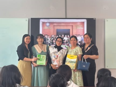 Chia tay bạn tình nguyện viên – Bilqis Banu Hazkie (Indonesia)