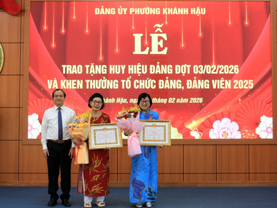 Đảng bộ DLA tham dự lễ trao tặng huy hiệu đảng đợt 3-2-2026 và khen thưởng tổ chức đảng, đảng viên năm 2025